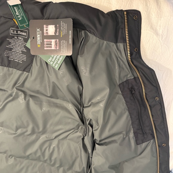 L.L. Bean Black DownTek Puffer Vest Water Repellent Down mountain classic - Picture 7 of 15
